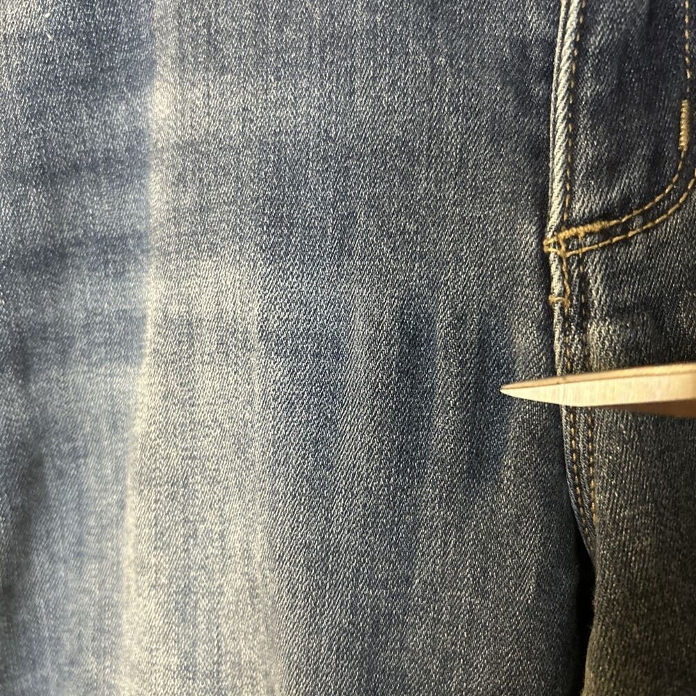 Sundance Womens Jeans Primrose Mid Rise Crop Boho Distressed Blue 29 Flawed - Picture 8 of 16